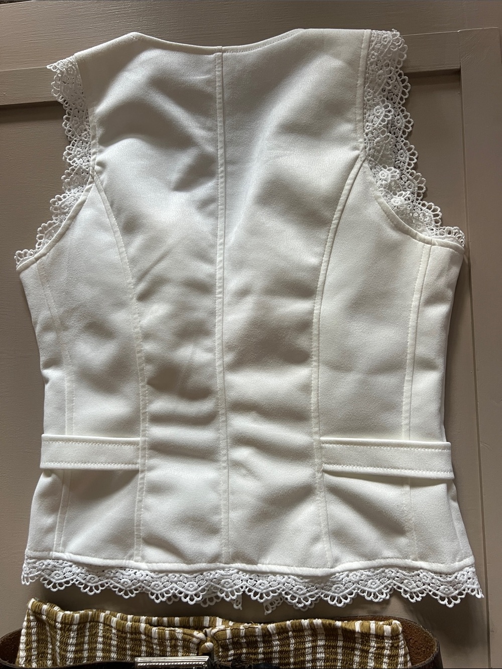 Women’s Lace-Trim Button Front Ivory Top - Picture 4 of 4
